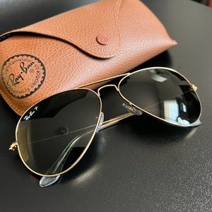 Ray-Ban Aviator Classic RB3025 Gold Used Great Condition